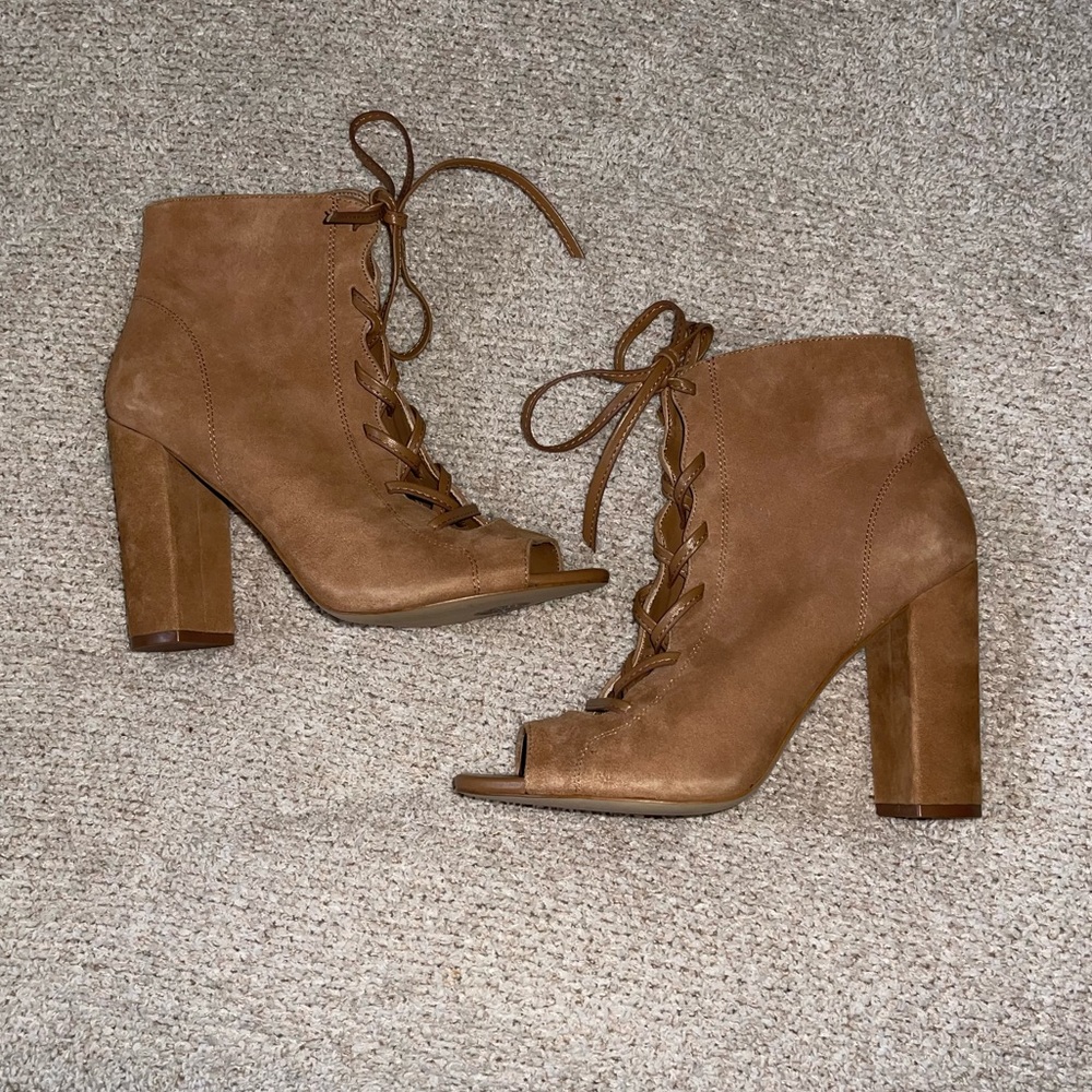 Sam Edelman Yvie Lace Up Suede Booties